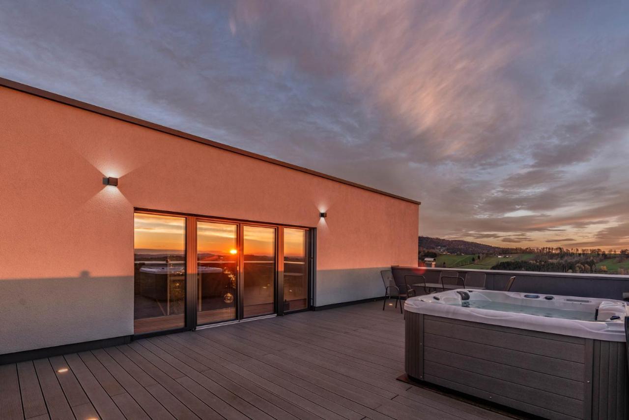 Moderne Villa Mit Whirlpool Und Heimkino Waldkirchen Buitenkant foto